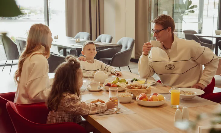 Отели от «Васта» с рестораном