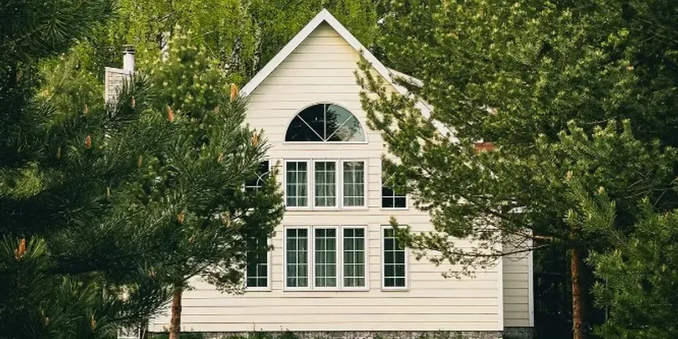 Длительное проживание в Бухте Коприно